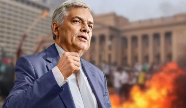 නුදුරේදීම නැවත බල හුවමාරුවක්  – රනිල්ගෙන් අනාවැකියක්