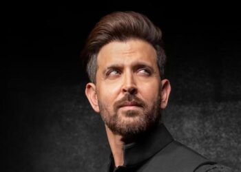 ශාරුක් නාවට රිතික් එයි