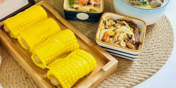 පෙර පාසලක ආහාර විස වෙලා – 200 දෙනෙකු රෝහලට