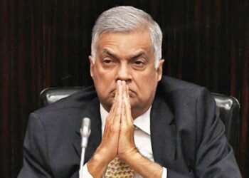 රනිල්ගේ හදිසි නීති රෙගුලාසිවලින් මුලික අයිතිවාසිකම් උල්ලංඝනය වෙලා