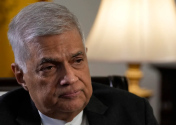 රනිල්ගේ  පාක්ෂිකයෝ හඩා වැලපෙයි  !!! – ‘සර්ට අපි  ඉන්නවා ‘