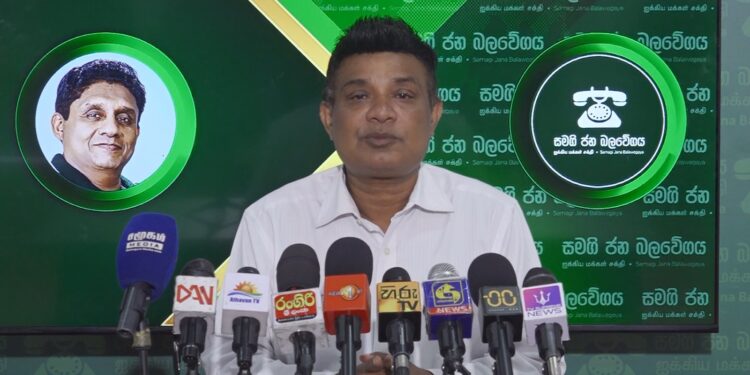 අනුර ගෝ ගම දැන් ක්‍රමක් ක්‍රමයෙන් වර්ධනය වෙමින් තිබෙනවා