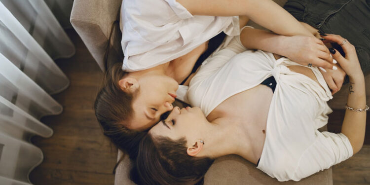 සමලිංගිකත්වය ප්රචලිත කරන්න රහසිගත කුමන්ත්රණයක් ?