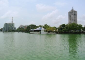 බේරේ වැව අසල ඉන්න අයට දැඩි අර්බුදයක්