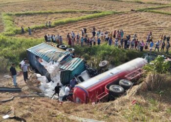 මධ්යම අධිවේගයේ අනතුරින් දෙදෙනෙකුට මරු කැඳවයි