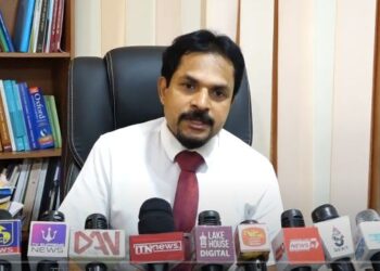 පොල් පැලත් රක්ෂණය කරන්න පුලුවන්ද (video)