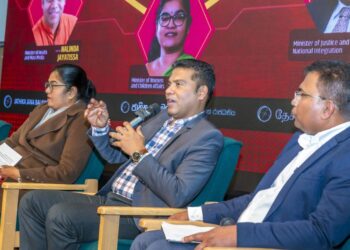 වීසා එකක්වත් ගන්න බැරිව තිබුණ රටක් අපි ගොඩ ගත්තේ – නලින්ද ජයතිස්ස