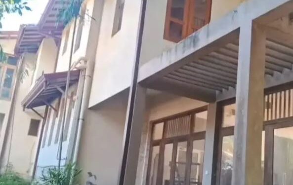 ගෝඨාගේ කතරගම ගෙදර වාරිමාර්ගයට