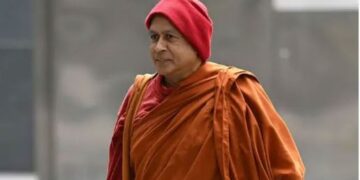 රසකැවිලි දී ආවාස ගෙට ගැහැණු ලමුන් ගෙන්වූ නා ඔටුන්නේ හිමියන්ට වැඩ වරදියි