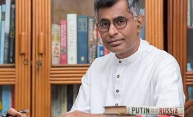 විශ්ව දැනුම සොයන ඔබ වෙනුවෙන් ‘විශ්ව පාසල’ ඇරඹෙයි!