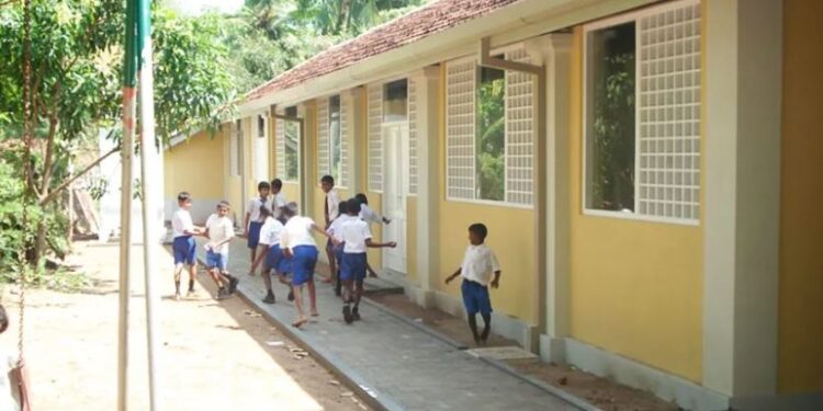 සියලු පාසල් සදහා දැනුම් දීමක්