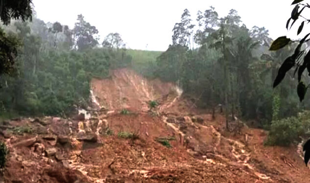 උඩදුම්බරට මි.මී 300 ඉක්මවූ මහ වැසි - හැකිතාක් ආරක්ෂිතව සිටින ලෙසට ඉල්ලීමක්