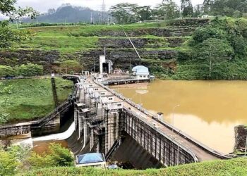 කොත්මලේ ජලාශයේ එක් වාන් දොරටුවක් තවමත් විවෘතයි