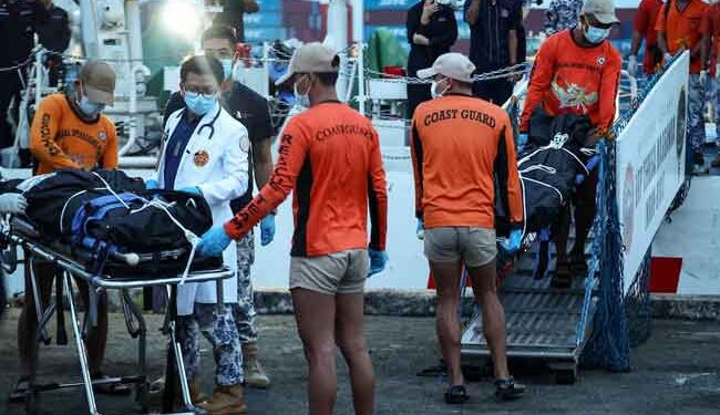 පිලිපීනයේ මගී යාත්‍රාවක් මුහුදේ ගිලෙයි : 15ක් මරුට, 28ක් අතුරුදන්