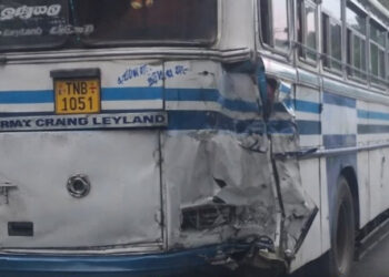 බිබිල – බදුල්ල මාර්ගයේ බස් රථ දෙකක් සහ ලොරියක් ගැටෙයි : 20කට තුවාල