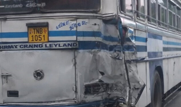 බිබිල – බදුල්ල මාර්ගයේ බස් රථ දෙකක් සහ ලොරියක් ගැටෙයි : 20කට තුවාල