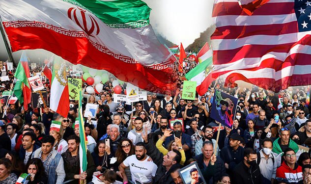 වහාම ඉරානයෙන් ඉවත් වන්න අමරිකානුවන්ට දැනුම් දීමක්