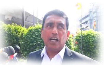 මට මේක පුරුදු තැනක් – ජොන්ස්ටන්