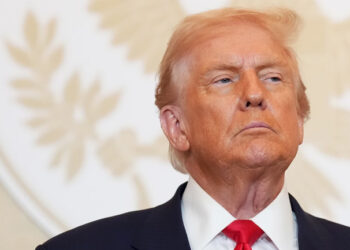 ඉරානය සමඟ ගනුදෙනු කරන රටවල්වලට ට්‍රම්ප්ගෙන් දඬුවම්