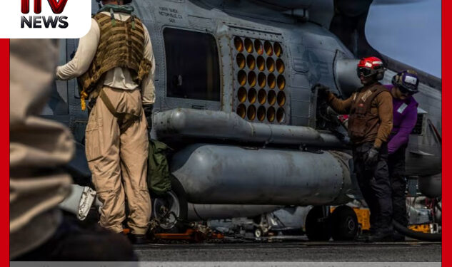 එන්න එන්නම මැදපෙරදිග උණුසුම් වෙයි: ඉරානයට එරෙහිව අමෙරිකාවෙන් ප්රබල ගුවන් අභ්යාසයක්