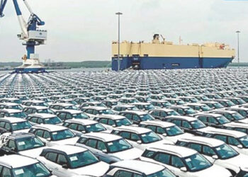 වාහන 300ක් මාස 6ක් තිස්සේ හම්බන්තොට වරායේ හිරවෙලා