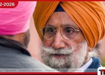 ඉන්දියා-පාකිස්තාන  ක්‍රිකට් තරගයට එරෙහිව  ඉන්දීය විපක්ෂයෙන් දැඩි විවේචන