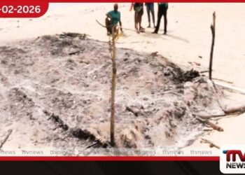 යාපනයේ ධීවර ආරවුලක් දුරදිග ගොස් කෝටි දෙකක මාළු දැල් ගිනි තබා විනාශ කරයි