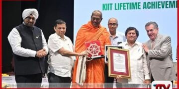 ඉන්දියාවේ KIIT විශ්වවිද්‍යාලයෙන් පිදුම් ලැබූ පළමු ශ්‍රී ලාංකිකයා ලෙස අස්සජි නාහිමියන් වාර්තාගත වෙයි