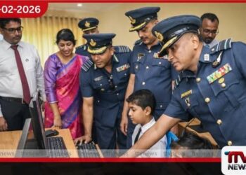 ශ්රී ලංකා ගුවන් හමුදාවේ 75 වැනි සංවත්සරය නිමිත්තෙන් මඩකලපුවේ පාසලකට නව පරිගණක මධ්යස්ථානයක්