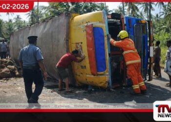 නාරම්මල – ගිරිඋල්ල මාර්ගයේ මැටියගනේදී සිදුවූ ලොරි රථ අනතුර