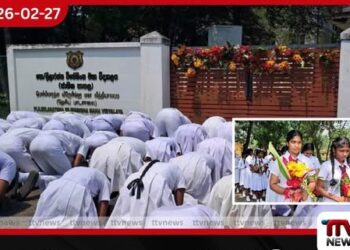 සාමාන්ය පෙළ අවසන් දිනයේ මල් පුදා දන නමා පාසල් මව් වන්දනා කළ සිසු දරුවෝ