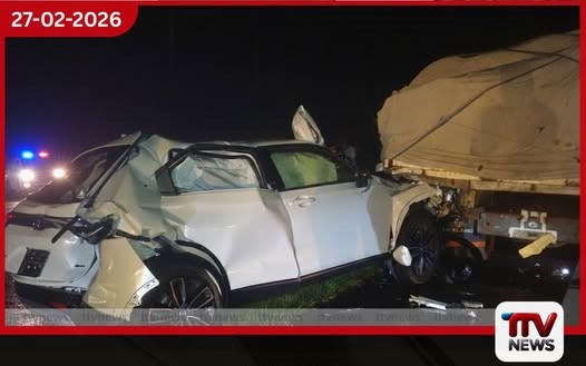 දක්ෂිණ අධිවේගී මාර්ගයේ සිදුවූ දරුණු රිය අනතුරකින් වාහන තුනකට අලාභහානි