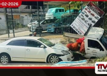 මාවනැල්ල අලුත් පාලම අසලදී  නින්ද ගිය රියදුරෙකු නිසා සිදුවූ රිය අනතුර