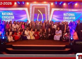 පළාත් නවයේම ගුරුවරුන් අගයමින් ජාතික ගුරු සම්මාන 2025 උත්කර්ෂවත් ලෙස පැවැත්වෙයි