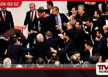 තුර්කි පාර්ලිමේන්තුවේ  නව අධිකරණ අමාත්‍යවරයාගේ  දිවුරුම් දීමට  විපක්ෂයෙන් දැඩි විරෝධයක්