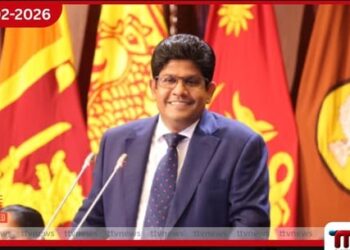 වැඩ තහනමට ලක්වූ පාර්ලිමේන්තු නියෝජ්ය මහලේකම් චමින්ද කුලරත්න අල්ලස් කොමිසමට එයි