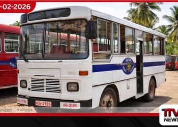රෙජිස්ටර් සහ ඉන්ෂුරන්ස් බෑ කියූ නිසා  වැළලී ගිය මෙරට ප්‍රථම විද්‍යුත් බස් රථය