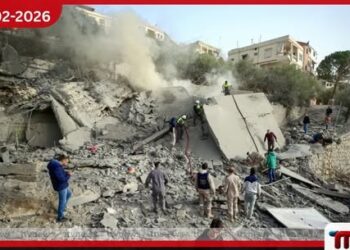 ලෙබනනයේ මහල් නිවාස සංකීර්ණයක් කඩාවැටේ