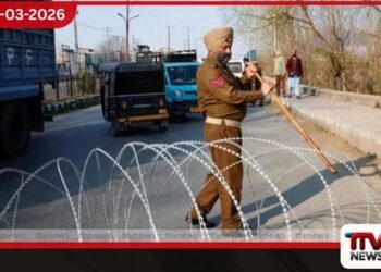 කාශ්මීරයේ පාසල් වැසේ අන්තර්ජාලයද විසන්ධි කෙරේ