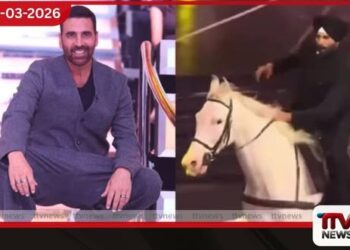 අක්ෂේ කුමාර් අසු පිටින් වේදිකාවට