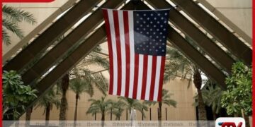 රියාද්හි පිහිටි  අමෙරිකානු තානාපති  කාර්යාල පරිශ්‍රයේ ගින්නක්