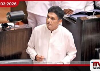 කොළඹ වරාය ආසන්නයේ  තවත් ඉරාන නෞකාවක්