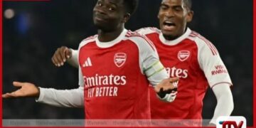 ප්‍රිමියර් ලීග් සටන උණුසුම් වෙයි