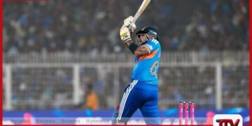 සංජු සැම්සන්ගේ සුපිරි ඉනිමෙන් එංගලන්තය අසරණ වෙයි