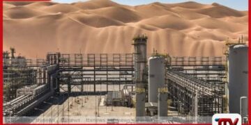 සවුදි අරාබියේ තෙල් නිධියට සහ ගුවන් හමුදා කඳවුරකට එල්ල වූ ප්‍රහාර රැසක් ව්‍යර්ථ කෙරේ