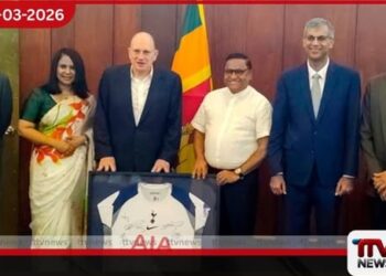 AlA සමූහයේ ව්‍යාපාරික ව්‍යාප්තිය පිළිබඳව ශ්‍රීමත් මාර්ක් ටකර් සහ විදේශ අමාත්‍ය විජිත හේරත් අතර සාකච්ඡාවක්
