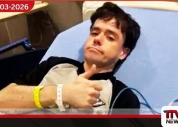 තරගයක් අතරතුර සිදුවූ  දරුණු අනතුරකින් රෙස්ලින් විනිසුරු  ඩලස් එඩ්වර්ඩ්ස් රෝහල්ගත කෙරේ