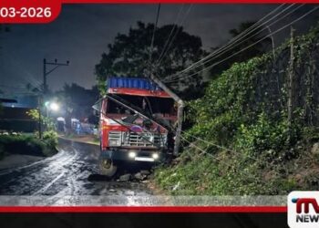 පැලහැල – පුටුපාගල අතරදී ලොරි රථයක් ලිස්සා ගොස් අනතුරට ලක්වෙයි