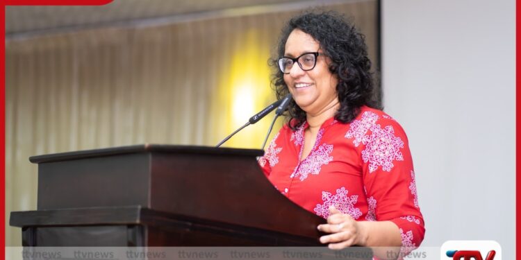 “මැදපෙරදිග යුද්ධය දිග්ගැස්සුණොත් ලංකාවට ප්‍රබල බලපෑමක්” – අග්‍රාමාත්‍ය හරිනි අමරසූරිය අනතුරු අඟවයි