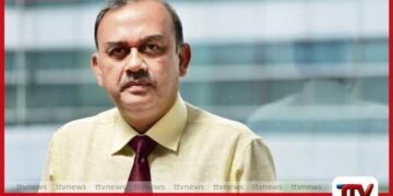 ඉන්දීය IAS නිලධාරියෙකු වන Atanu Chakraborty HDFC බැංකු සභාපති ධුරයෙන් ඉල්ලා අස්වෙයි